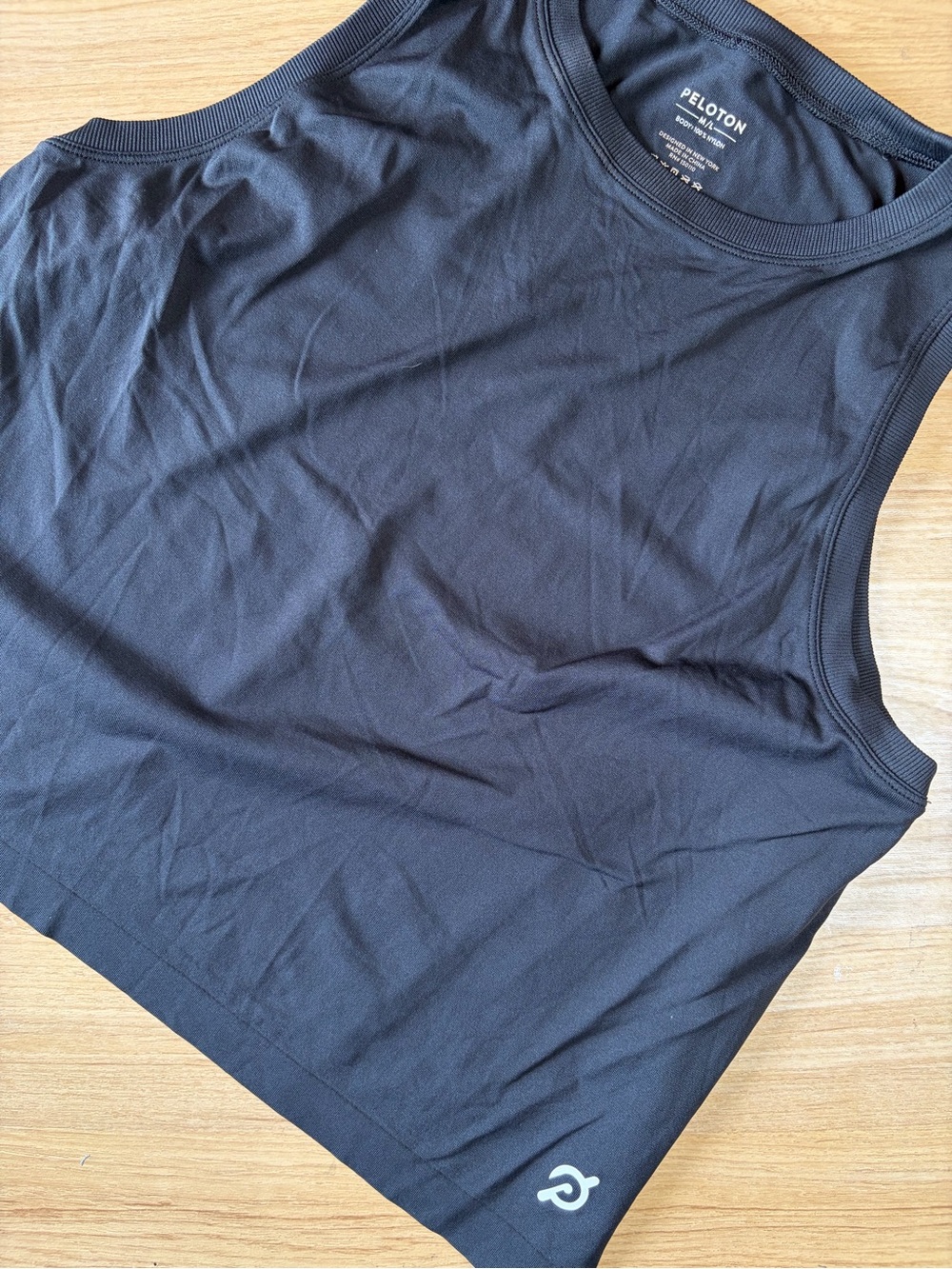 Peloton Womens Black Seamless High Neck Cropped Workout Tank Top Size M/L